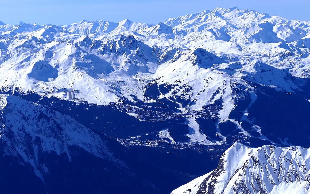 French Alps private ski transfer Courchevel Megève Chamonix