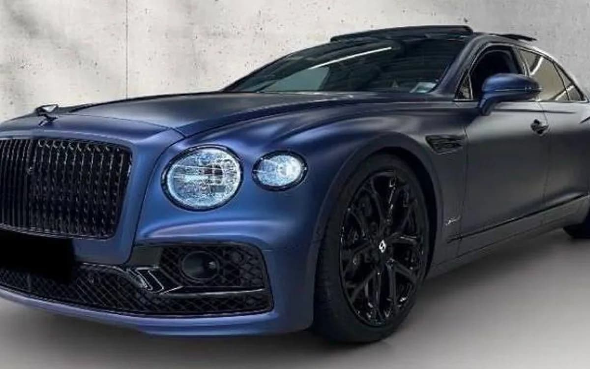 Bentley Flying Spur self-drive rental